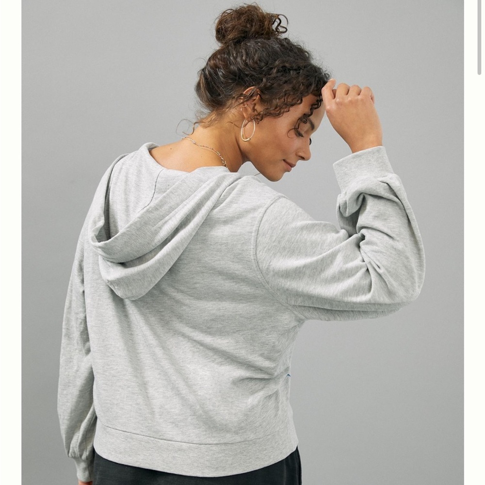 Anthropologie Maeve Gray Road Trip Graphic Hoodie Sweatshirt in Size Small - Picture 3 of 16